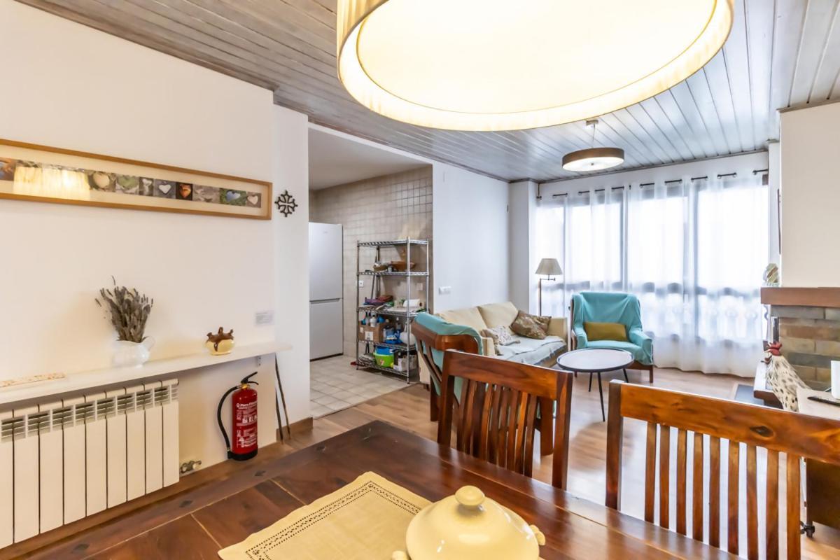 Apartamento San Fabian De Bossòst Zewnętrze zdjęcie