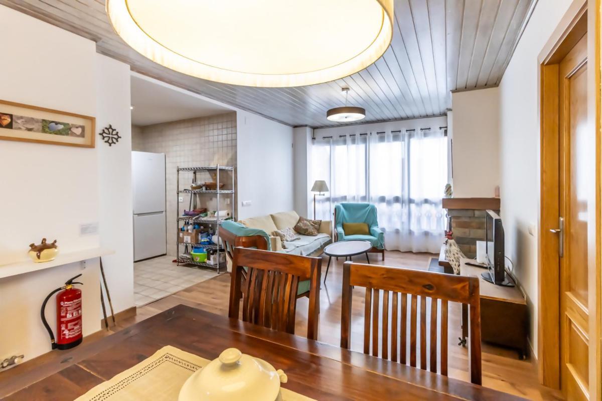 Apartamento San Fabian De Bossòst Zewnętrze zdjęcie