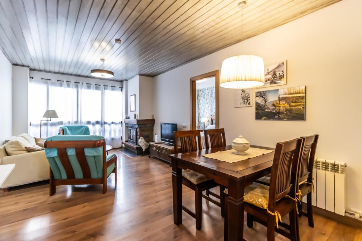 Apartamento San Fabian De Bossòst Zewnętrze zdjęcie